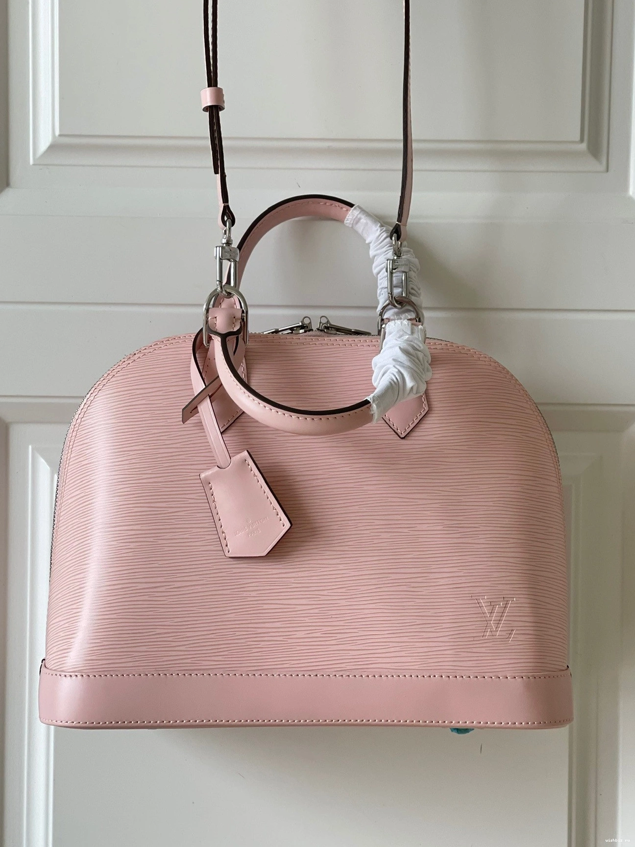 WIS VUITTON PM ALMA LOUIS 0828